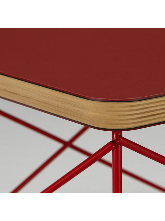Vitra - Eames Occasional Table LTR -sivupöytä punainen linoleumi / punainen - PINK | Stockmann - photo 2