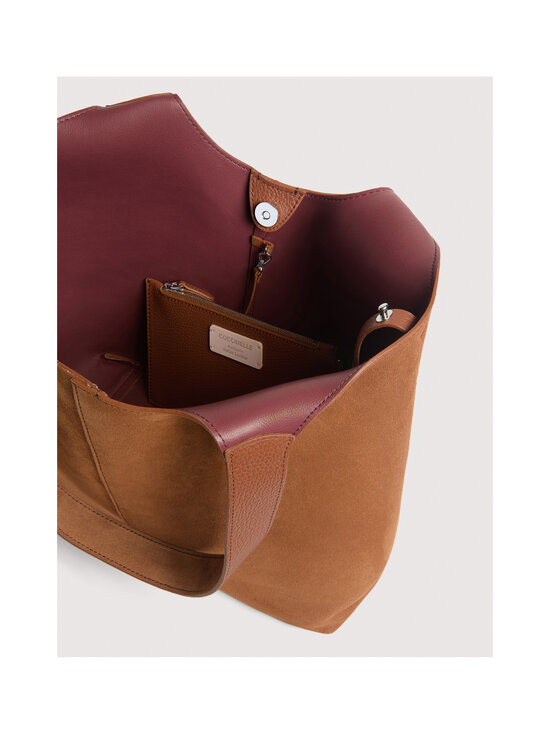 Coccinelle - Seemisnahast käekott C-Easy Suede - W11 COGNAC/COGNAC | Stockmann - photo 4