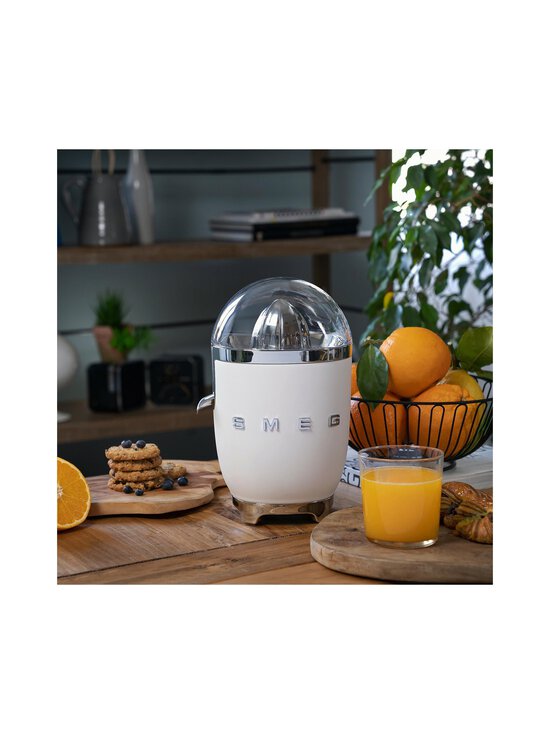 Smeg - CJF01-sitruspuristin - MATT WHITE - photo 8 Smeg - CJF01-sitruspuristin - MATT WHITE | Stockmann - photo 8