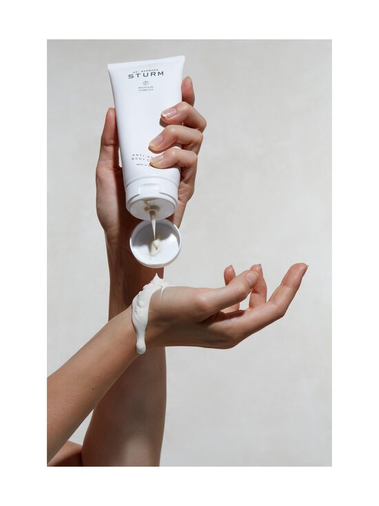 Dr. Barbara Sturm - Vananemisvastane kehakreem Anti-Aging Body Cream - NOCOL - photo 7 Dr. Barbara Sturm - Vananemisvastane kehakreem Anti-Aging Body Cream - NOCOL | Stockmann - photo 7