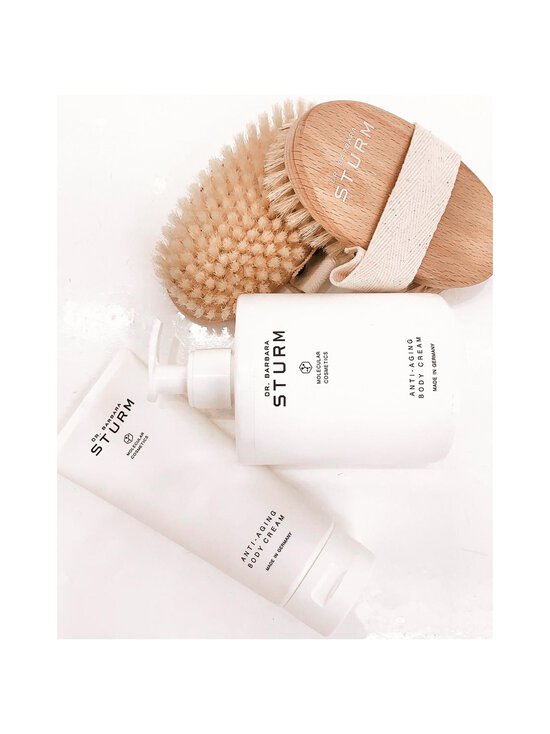 Dr. Barbara Sturm - Vananemisvastane kehakreem Anti-Aging Body Cream - NOCOL - photo 9 Dr. Barbara Sturm - Vananemisvastane kehakreem Anti-Aging Body Cream - NOCOL | Stockmann - photo 9