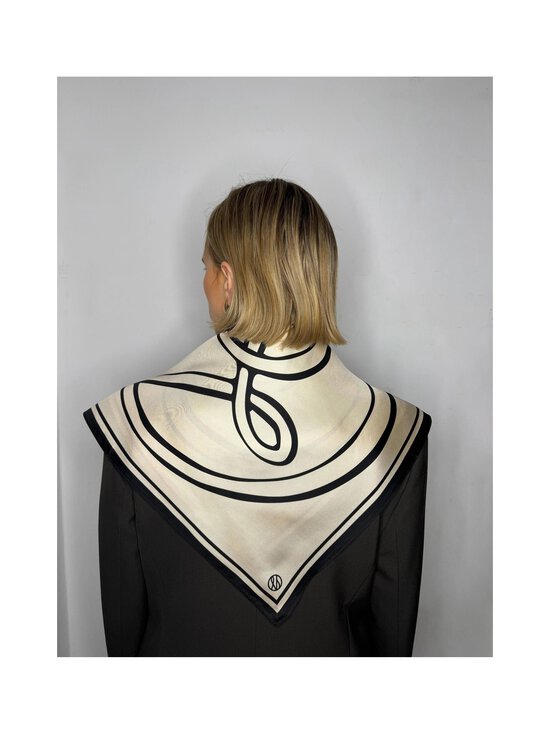 lescarf - Monogram Large Scarf - SAND & BLACK - photo 2 lescarf - Monogram Large Scarf - SAND & BLACK | Stockmann - photo 2