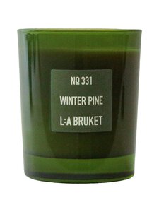 L:A Bruket - Winter Pine 331 -tuoksukynttilä | Stockmann