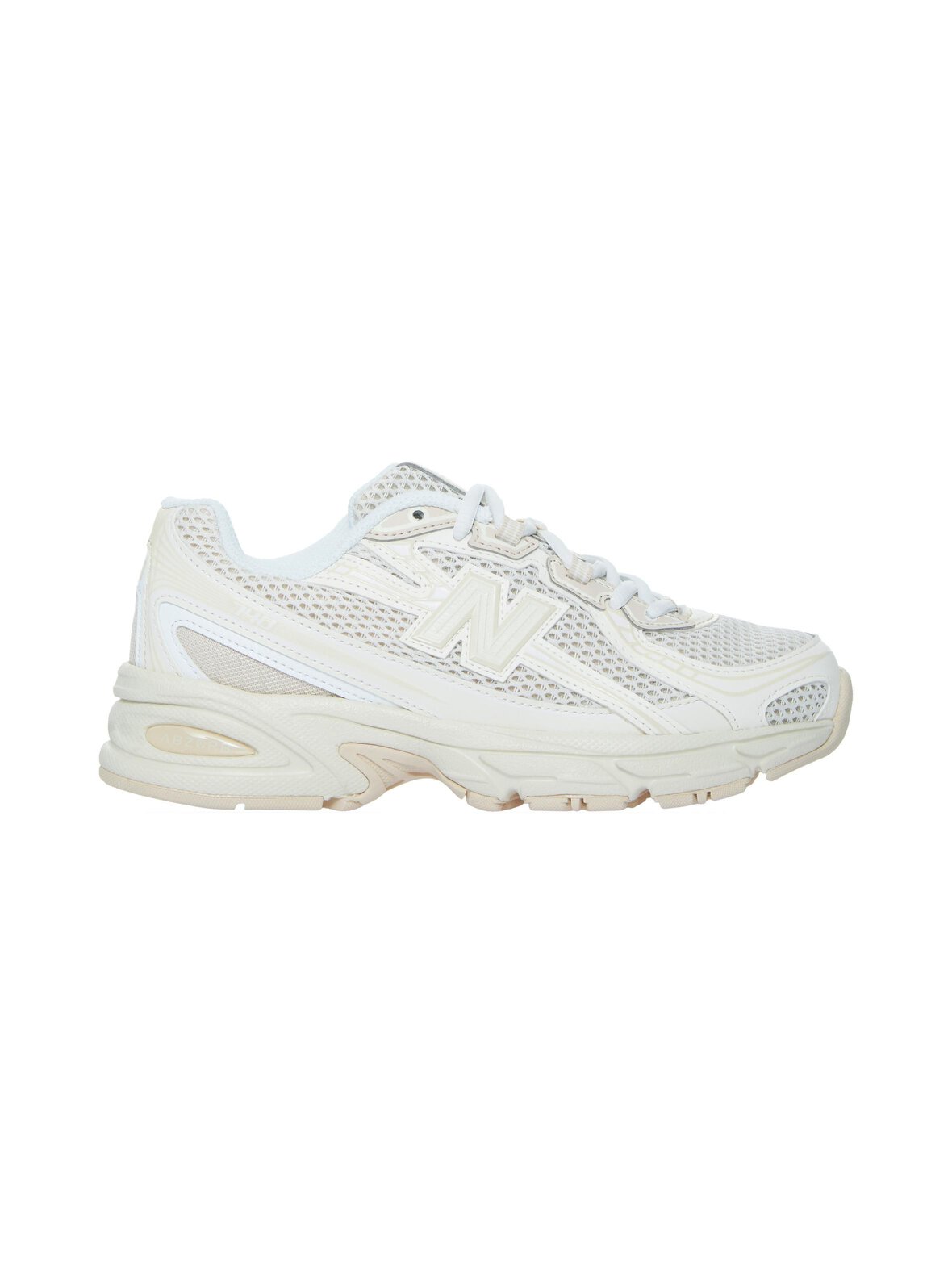 740 -sneakerit