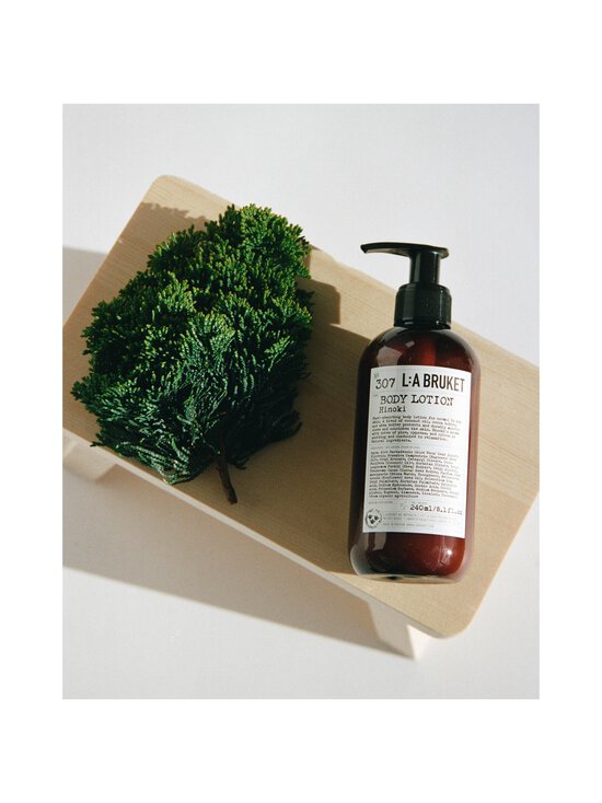 L:A Bruket - Hinoki -vartalovoide - NOCOL - photo 3 L:A Bruket - Hinoki -vartalovoide - NOCOL | Stockmann - photo 3