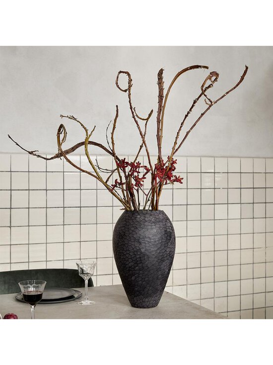 BoConcept - Rubble-vaasi - MUSTA - photo 4 BoConcept - Rubble-vaasi - MUSTA | Stockmann - photo 4