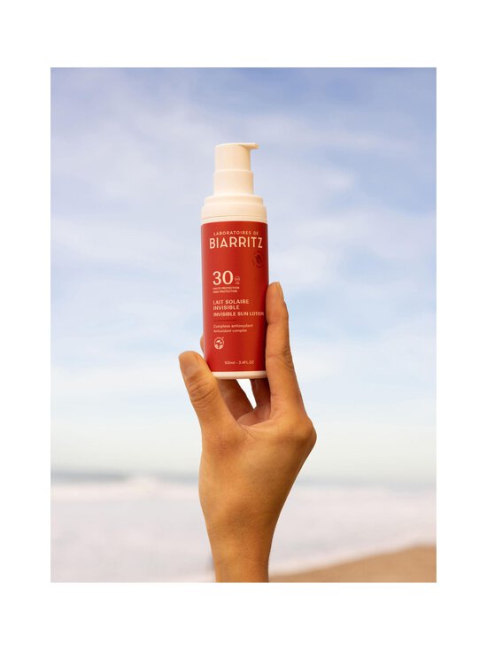 Laboratoires de Biarritz - Invisible Milk SPF30 -auringonsuojavoide - NOCOL - photo 3 Laboratoires de Biarritz - Invisible Milk SPF30 -auringonsuojavoide - NOCOL | Stockmann - photo 3