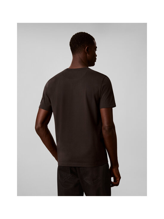 Calvin Klein Jeans - T-särk Sueded Jersey Badge - 8MN PIRATE BLACK | Stockmann - photo 3
