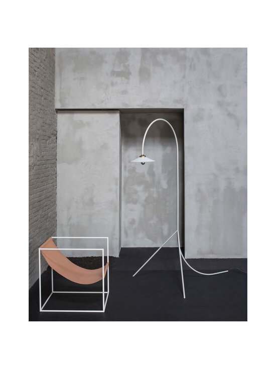 valerie_objects - Solo-tuoli - WHITE BROWN - photo 4 valerie_objects - Solo-tuoli - WHITE BROWN | Stockmann - photo 4