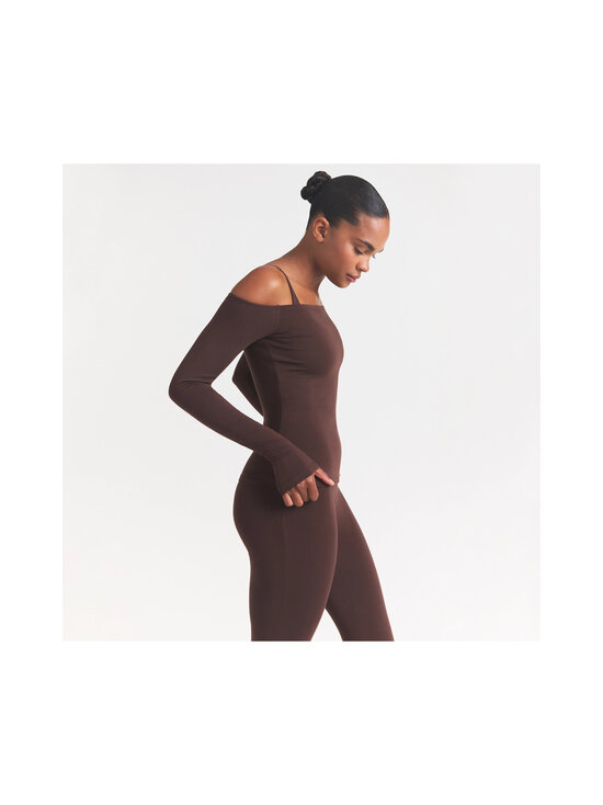 SKIMS - Smooth Layers Off The Shoulder -paita - COCOA | Stockmann - photo 3