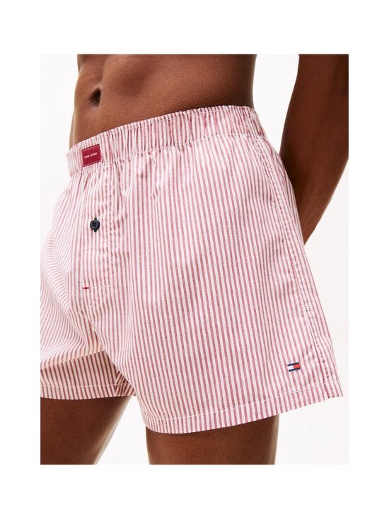 Tommy Hilfiger - Woven Boxer bokseršorti 3 gab. - 0UN PRP NVY/FLG NOB BLU/MNI STP - photo 4 Tommy Hilfiger - Woven Boxer bokseršorti 3 gab. - 0UN PRP NVY/FLG NOB BLU/MNI STP | Stockmann - photo 4