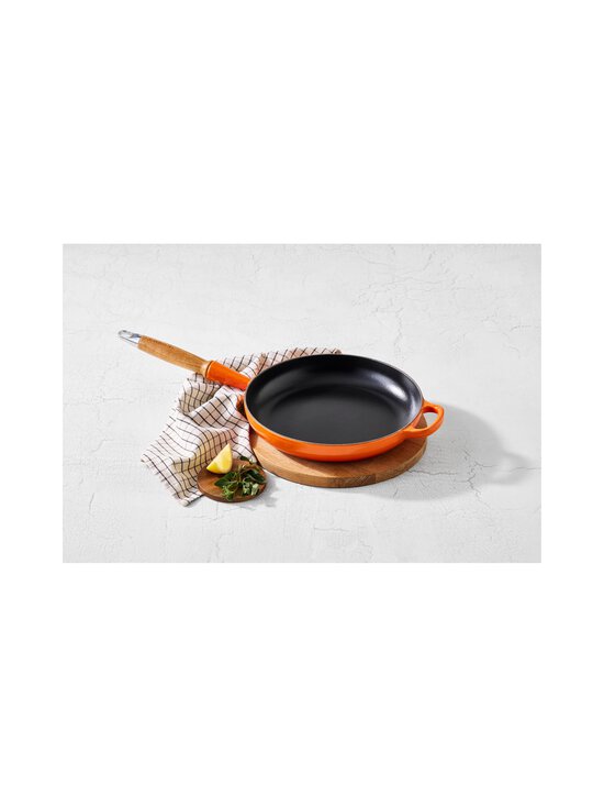 Le Creuset - Puidust käepidemega pann Signature ø 28 cm - FLAME - photo 5 Le Creuset - Puidust käepidemega pann Signature ø 28 cm - FLAME | Stockmann - photo 5