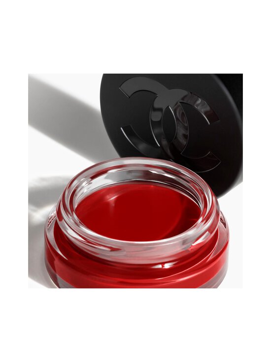 CHANEL - N°1 DE CHANEL LIP AND CHEEK BALM Enhances Colour Nourishes Plumps - 1 RED CAMELLIA - photo 2 CHANEL - N°1 DE CHANEL LIP AND CHEEK BALM Enhances Colour Nourishes Plumps - 1 RED CAMELLIA | Stockmann - photo 2