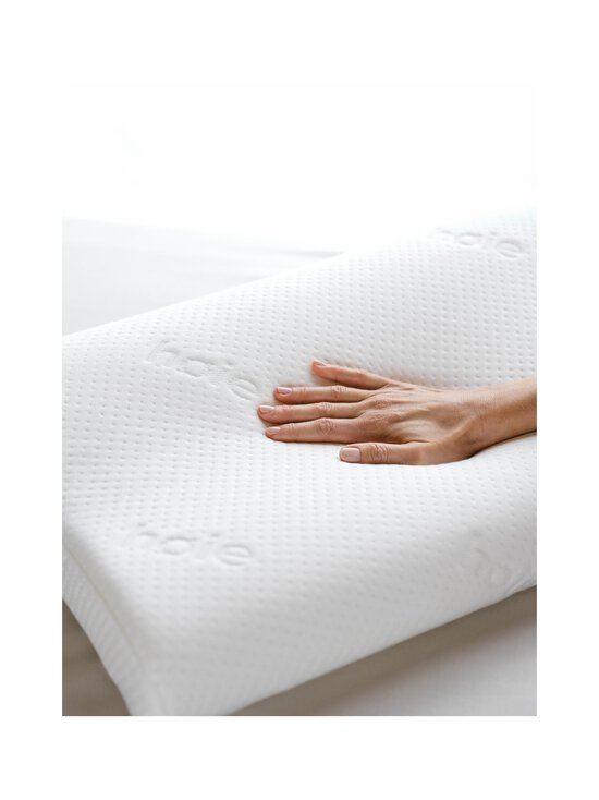 Hoie - Contour Memory Foam spilvens 40 x 60 cm - WHITE - photo 3 Hoie - Contour Memory Foam spilvens 40 x 60 cm - WHITE | Stockmann - photo 3