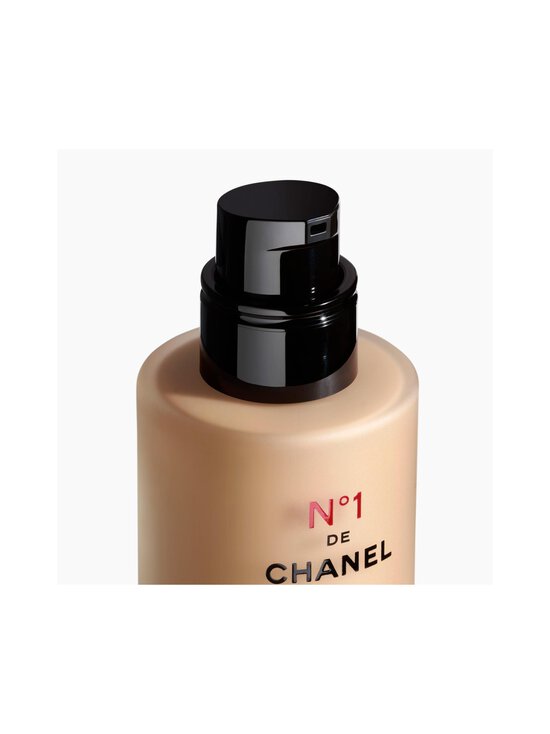 BD41 CHANEL N 1 DE CHANEL REVITALIZING FOUNDATION Illuminates Hydrates 