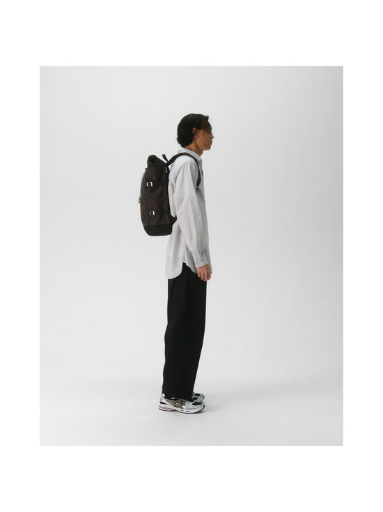 Sandqvist - Rolltop L mugursoma - BROWN WITH NATURAL LEATHER - photo 9 Sandqvist - Rolltop L mugursoma - BROWN WITH NATURAL LEATHER | Stockmann - photo 9