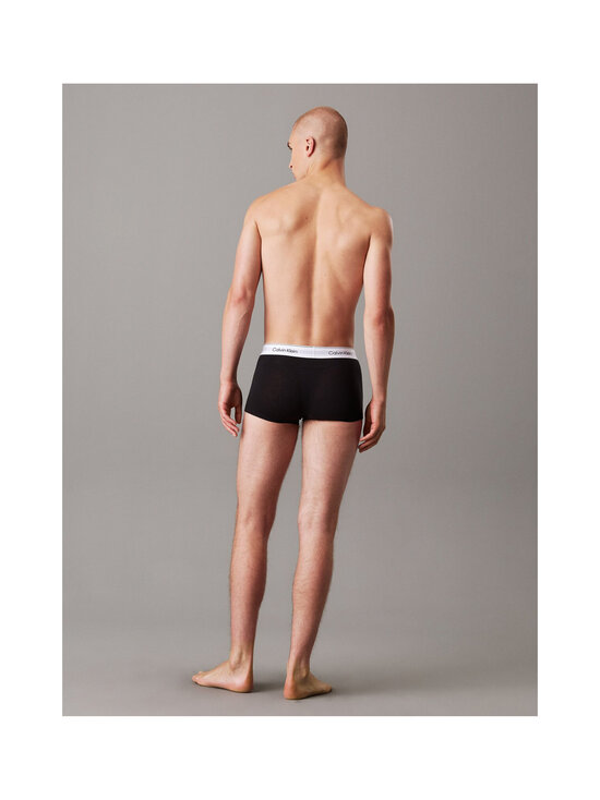 Calvin Klein Underwear - Low Rise Trunk bokseršorti 3 gab. - UB1 BLACK/BLACK/BLACK - photo 1 Calvin Klein Underwear - Low Rise Trunk bokseršorti 3 gab. - UB1 BLACK/BLACK/BLACK | Stockmann - photo 1