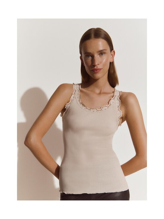 Rosemunde - Babette zīda maisījuma tops - 007 BEIGE - photo 3 Rosemunde - Babette zīda maisījuma tops - 007 BEIGE | Stockmann - photo 3