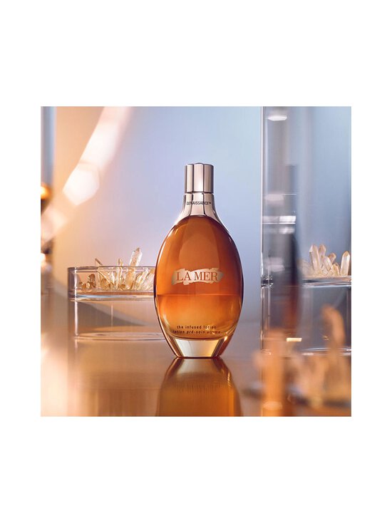 La Mer - Genaissance de la Mer The Infused Lotion ķermeņa losjons 150 ml - photo 3 La Mer - Genaissance de la Mer The Infused Lotion ķermeņa losjons 150 ml | Stockmann - photo 3