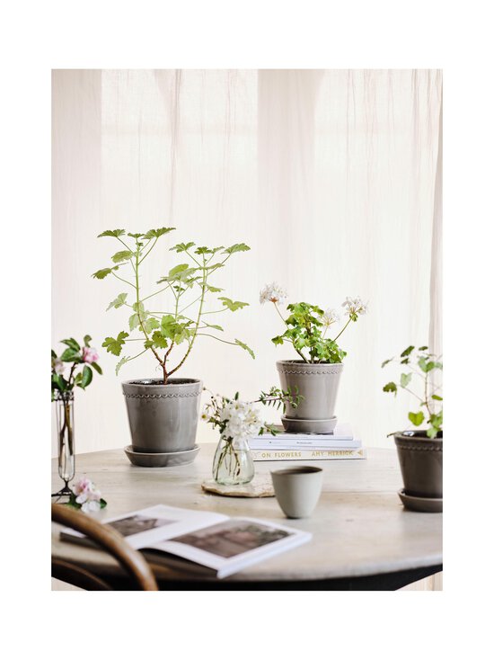 Bergs Potter - Helena Glazed -ruukku 16 cm - GREY - photo 3 Bergs Potter - Helena Glazed -ruukku 16 cm - GREY | Stockmann - photo 3