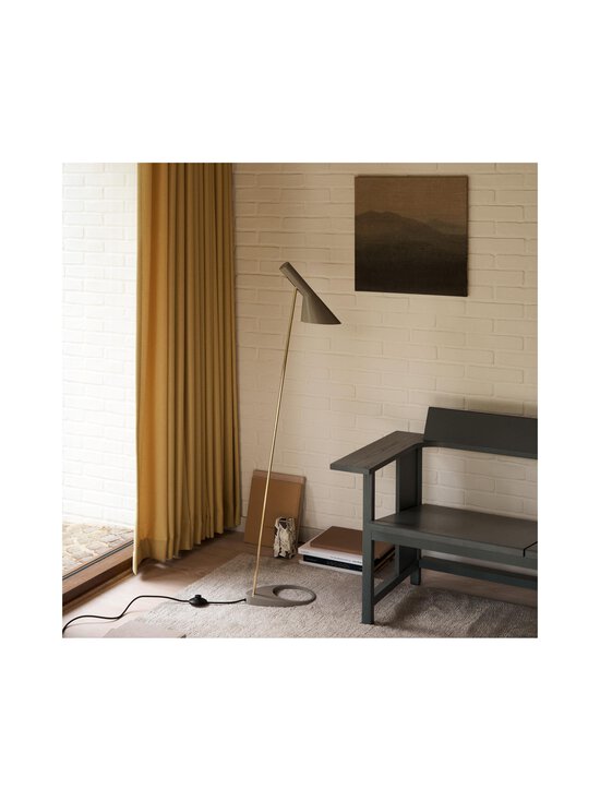 Louis Poulsen - AJ-lattiavalaisin - BRASS/WARM GREY - photo 5 Louis Poulsen - AJ-lattiavalaisin - BRASS/WARM GREY | Stockmann - photo 5