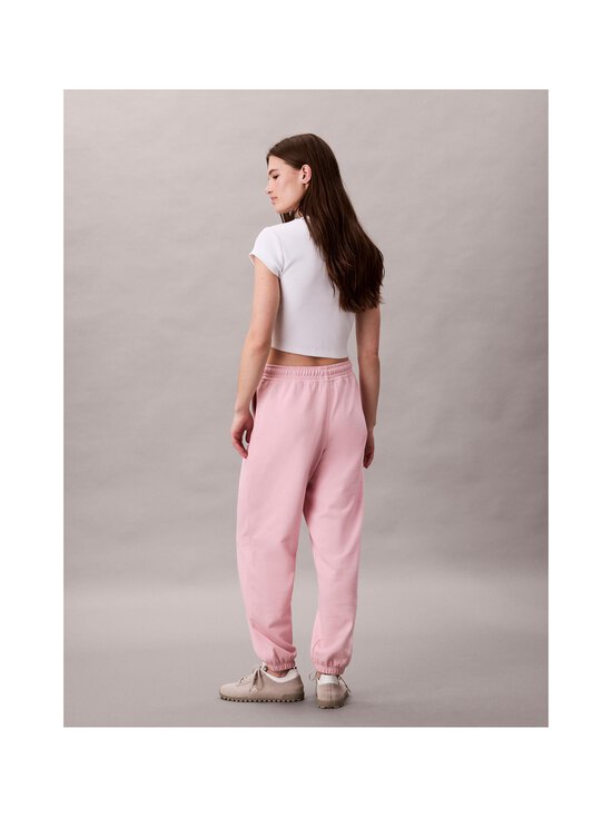 Calvin Klein Jeans - Monologo French Terry treniņbikses - TE0 PINK NECTAR - photo 4 Calvin Klein Jeans - Monologo French Terry treniņbikses - TE0 PINK NECTAR | Stockmann - photo 4