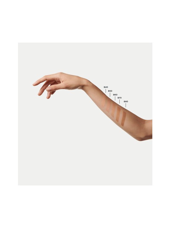 CHANEL - LES BEIGES SERUM CONCEALER Natural Healthy Glow - B50 | Stockmann - photo 5