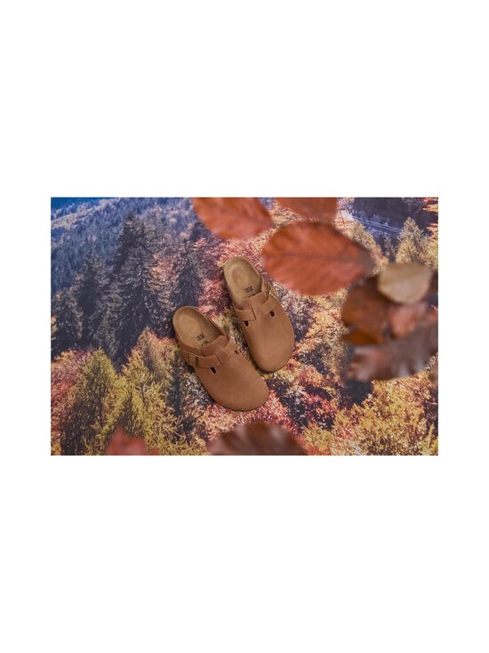 BIRKENSTOCK - Nahast sandaalid Boston - COGNAC - photo 5 BIRKENSTOCK - Nahast sandaalid Boston - COGNAC | Stockmann - photo 5
