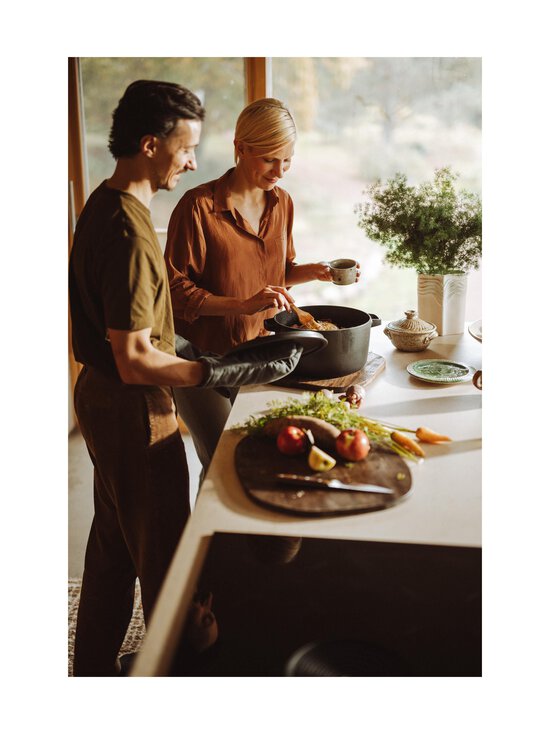 Fiskars - Čuguna katls ar vāku 6 l - BLACK - photo 8 Fiskars - Čuguna katls ar vāku 6 l - BLACK | Stockmann - photo 8
