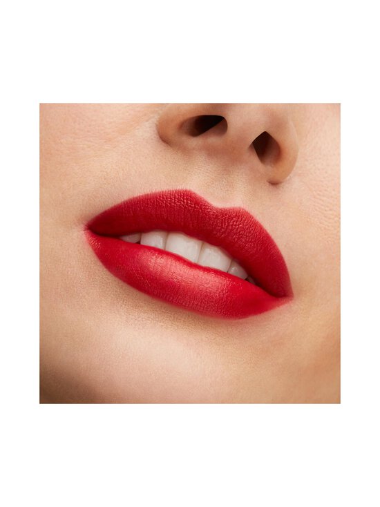 MAC - Lustreglass Lipstick - huulipuna - GLOSSED AND FOUND - photo 5 MAC - Lustreglass Lipstick - huulipuna - GLOSSED AND FOUND | Stockmann - photo 5
