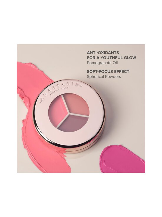 Anastasia - Kreemjas põsepuna Magic Touch Blush Trio - PEACH TRIO - photo 5 Anastasia - Kreemjas põsepuna Magic Touch Blush Trio - PEACH TRIO | Stockmann - photo 5