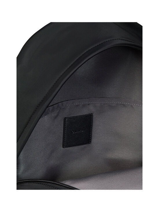 Calvin Klein Bags & Accessories - Seljakott Clean Round - UB1 BLACK | Stockmann - photo 3