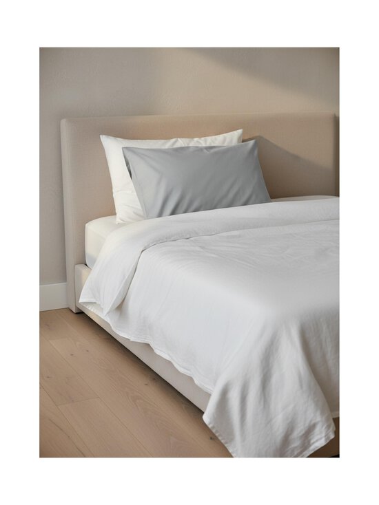 Finlayson - Satiinityynyliina 50 x 60 cm - HARMAA | Stockmann - photo 2