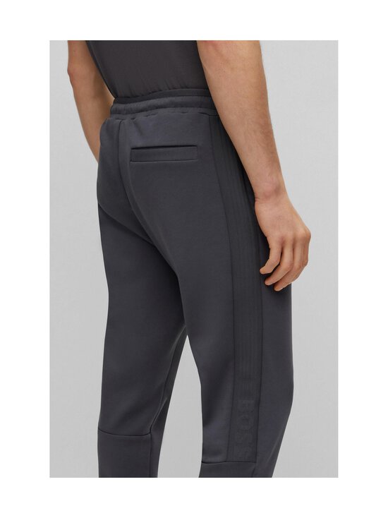BOSS - Hadiko-collegehousut - 027 DARK GREY - photo 5 BOSS - Hadiko-collegehousut - 027 DARK GREY | Stockmann - photo 5