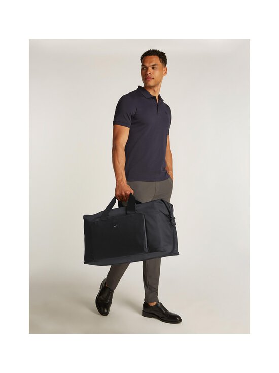 Calvin Klein Bags & Accessories - Essential Weekender -laukku - BEH BLACK NYLON - photo 5 Calvin Klein Bags & Accessories - Essential Weekender -laukku - BEH BLACK NYLON | Stockmann - photo 5