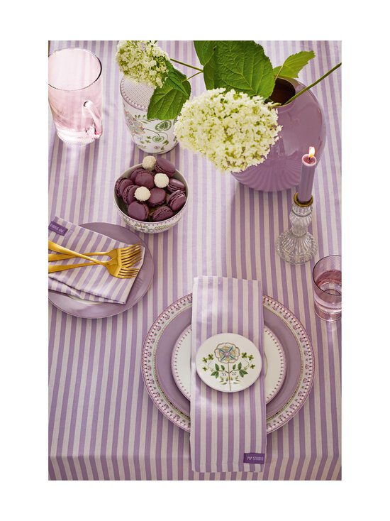 PIP Studio - Petit Four Lily&Lotus porcelāna šķīvis 12 cm - OFF WHITE - photo 3 PIP Studio - Petit Four Lily&Lotus porcelāna šķīvis 12 cm - OFF WHITE | Stockmann - photo 3