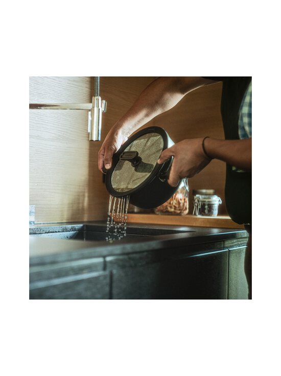 Fiskars - Pott Fiskars Hard Face 3,5 l - BLACK | Stockmann - photo 8