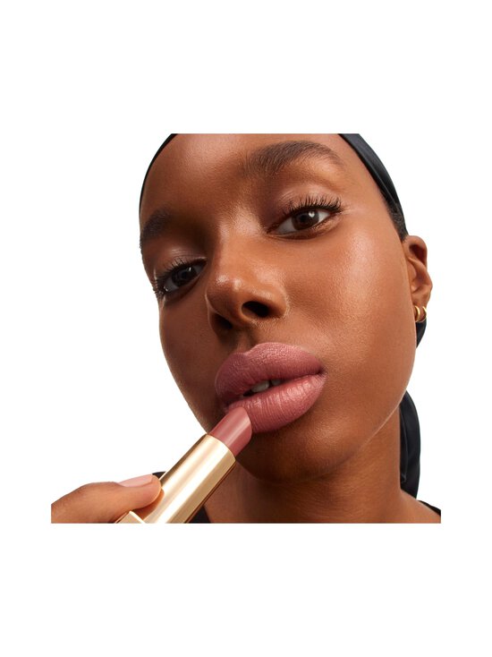Yves Saint Laurent - Rouge Pur Couture Lipstick -huulipuna - N12 - photo 6 Yves Saint Laurent - Rouge Pur Couture Lipstick -huulipuna - N12 | Stockmann - photo 6