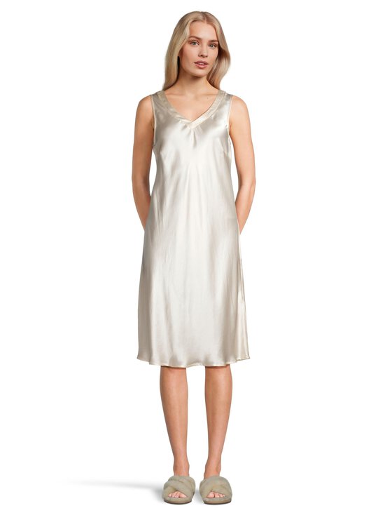 Stockmann Silk - Melinda-silkkiyöpaita. - CHAMPAIGNE BEIGE - photo 2 Stockmann Silk - Melinda-silkkiyöpaita. - CHAMPAIGNE BEIGE | Stockmann - photo 2