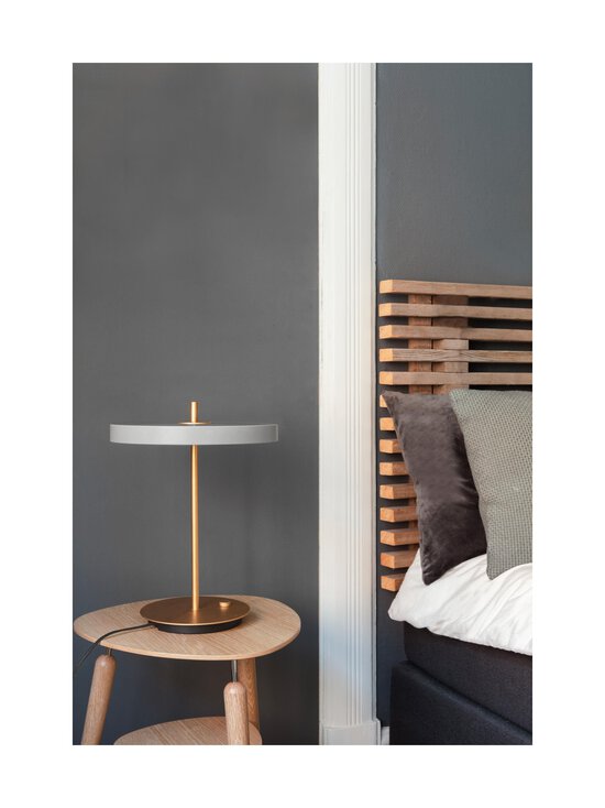 UMAGE - Asteria-pöytävalaisin - NUANCE MIST - photo 2 UMAGE - Asteria-pöytävalaisin - NUANCE MIST | Stockmann - photo 2