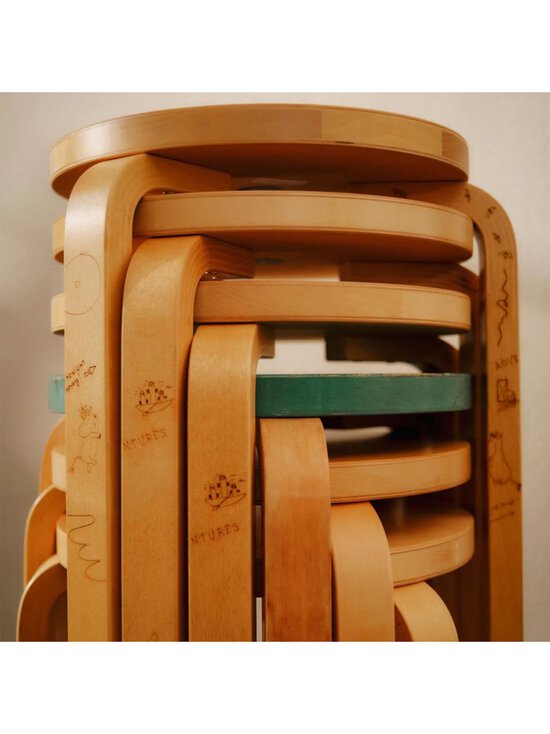 Artek - Jakkara 60 Juhla - RUSKEA - photo 9 Artek - Jakkara 60 Juhla - RUSKEA | Stockmann - photo 9