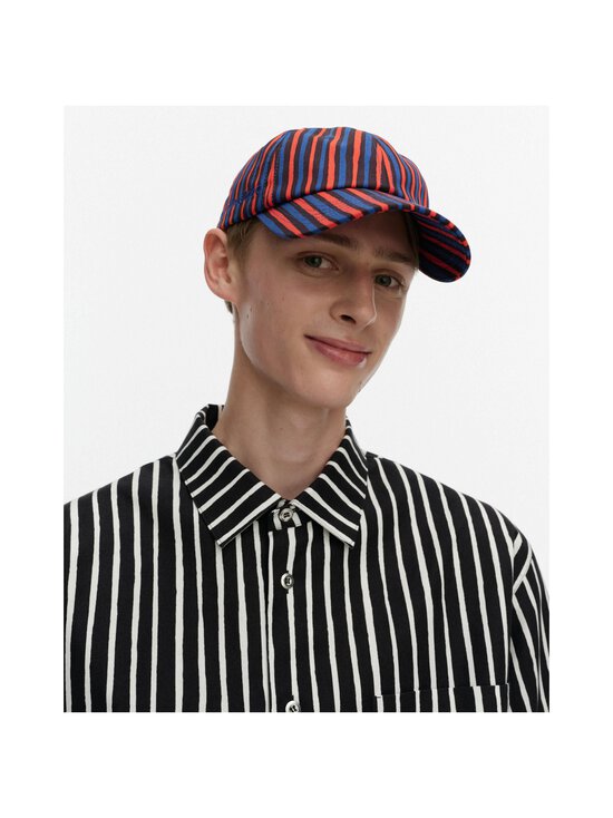 Marimekko - Auvo Piccolo Kioski -lippalakki - 877 BLUE, RED | Stockmann - photo 2