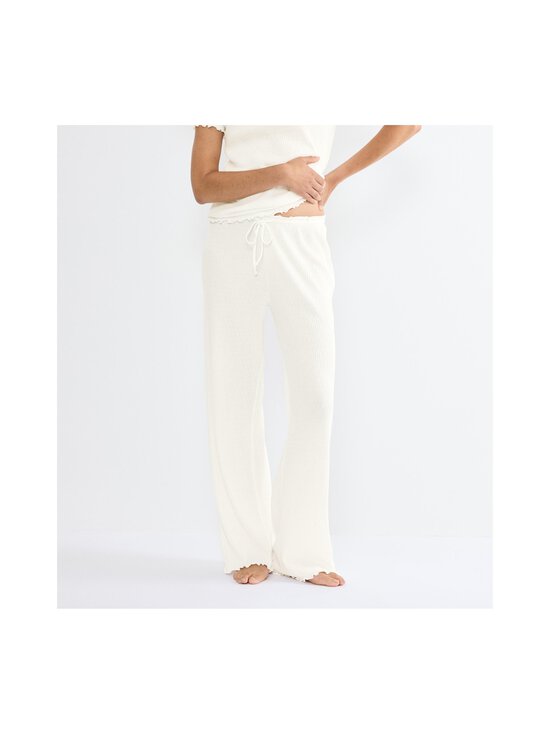 Triumph - Mix & Match Pointelle -pyjamahousut - 00GZ 00GZ-SILK WHITE | Stockmann - photo 2