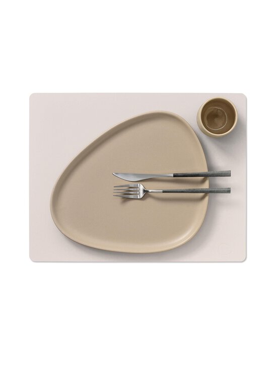 Lind DNA - Nupo Square L galda paliktnis - SOFT NUDE - photo 2 Lind DNA - Nupo Square L galda paliktnis - SOFT NUDE | Stockmann - photo 2