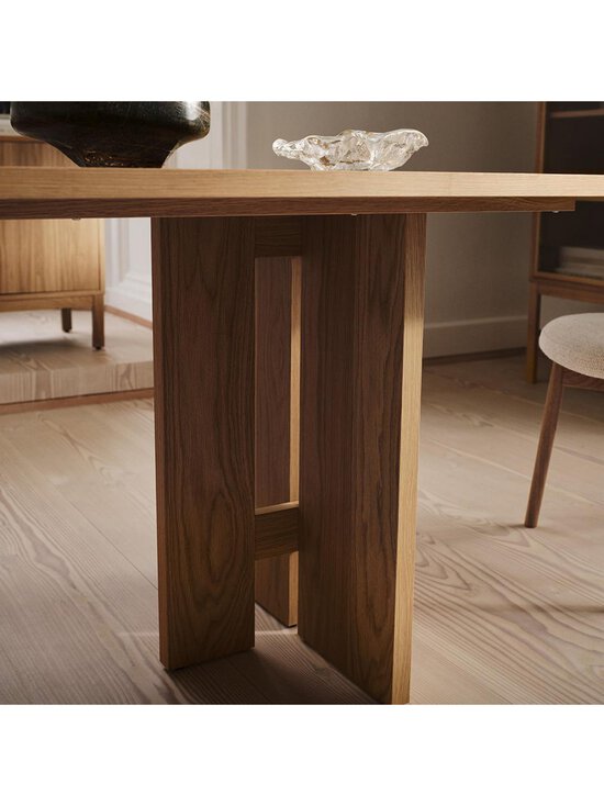 BoConcept - Axo-ruokapöytä tammi 90 x 220 cm - BROWN | Stockmann - photo 4