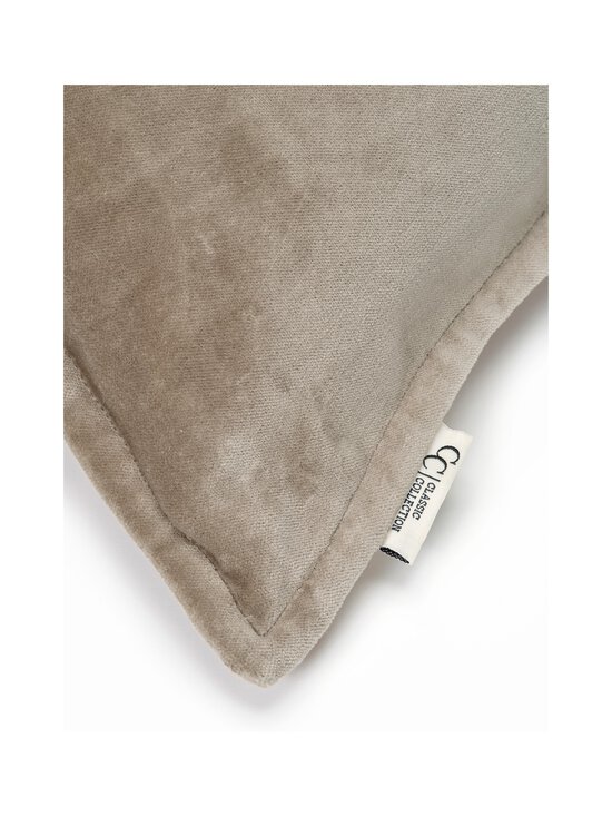Classic Collection - Classic Velvet -tyynynpäällinen 50 x 50 cm - BEIGE - photo 2 Classic Collection - Classic Velvet -tyynynpäällinen 50 x 50 cm - BEIGE | Stockmann - photo 2