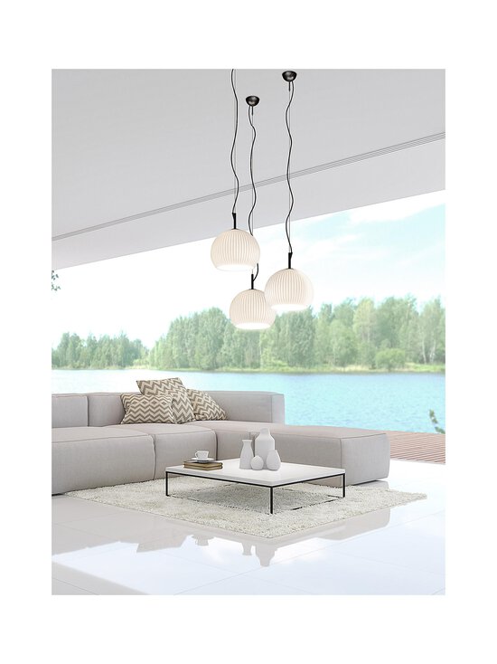 Design by Grönlund - Bloom Round -kattovalaisin 30 cm - 06 WHITE GLASS / BLACK - photo 5 Design by Grönlund - Bloom Round -kattovalaisin 30 cm - 06 WHITE GLASS / BLACK | Stockmann - photo 5