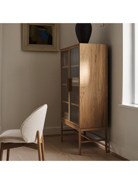 BoConcept - Axo-vitriini tammi / uurrettu lasi 158,5 x 90 cm - BROWN | Stockmann - photo 4
