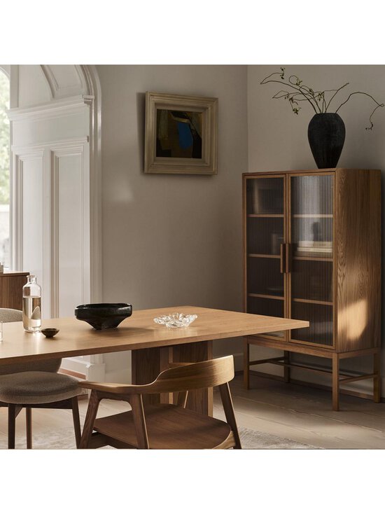 BoConcept - Axo-vitriini tammi / uurrettu lasi 158,5 x 90 cm - BROWN | Stockmann - photo 3