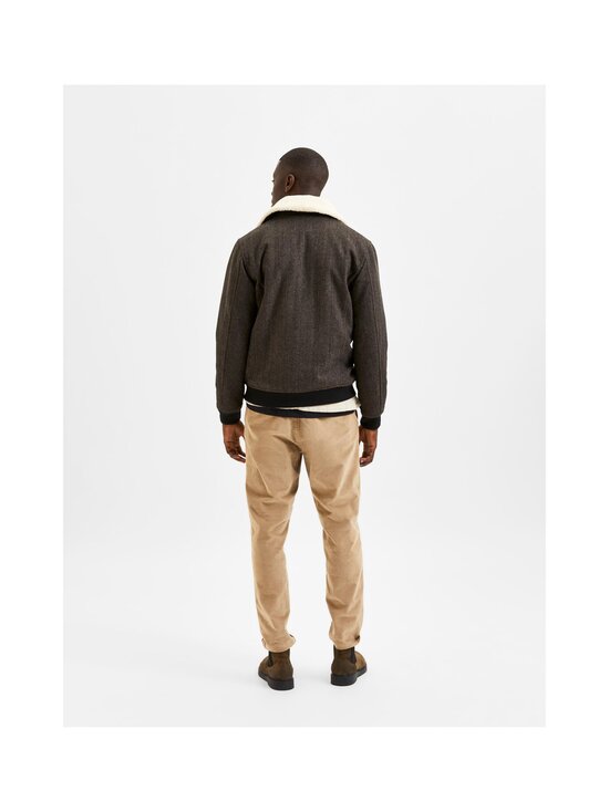 Selected - SLHWARWICK WOOL BOMBER -takki - COFFEE LIQUEÚR PATTERN:HERRINGBONE - photo 2 Selected - SLHWARWICK WOOL BOMBER -takki - COFFEE LIQUEÚR PATTERN:HERRINGBONE | Stockmann - photo 2